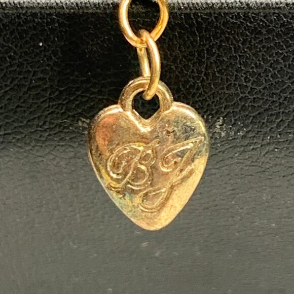 Betsey Johnson Blue Cat Pendant Necklace W/ Gold-Tone Chain & Heart Charm - Picture 6 of 9